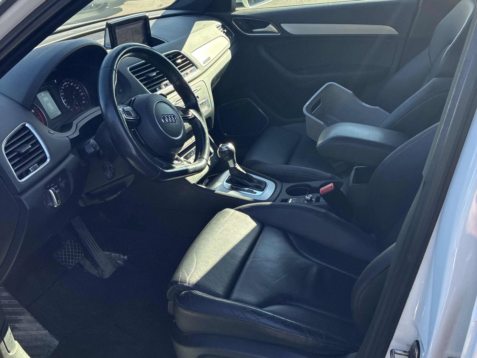 Audi Q3 Technik / BOSE / CARFAX / ���������� | Mobile.bg � ����������� 5