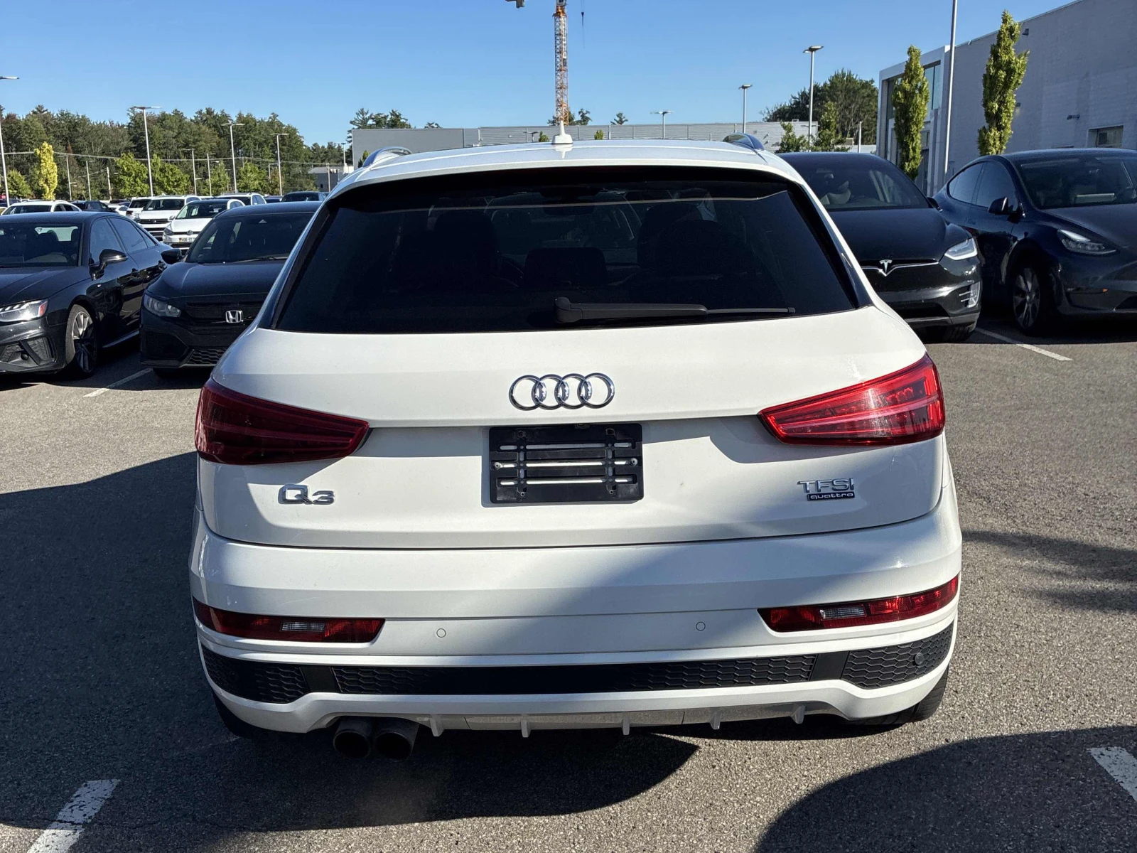 Audi Q3 Technik / BOSE / CARFAX / ���������� | Mobile.bg � ����������� 4