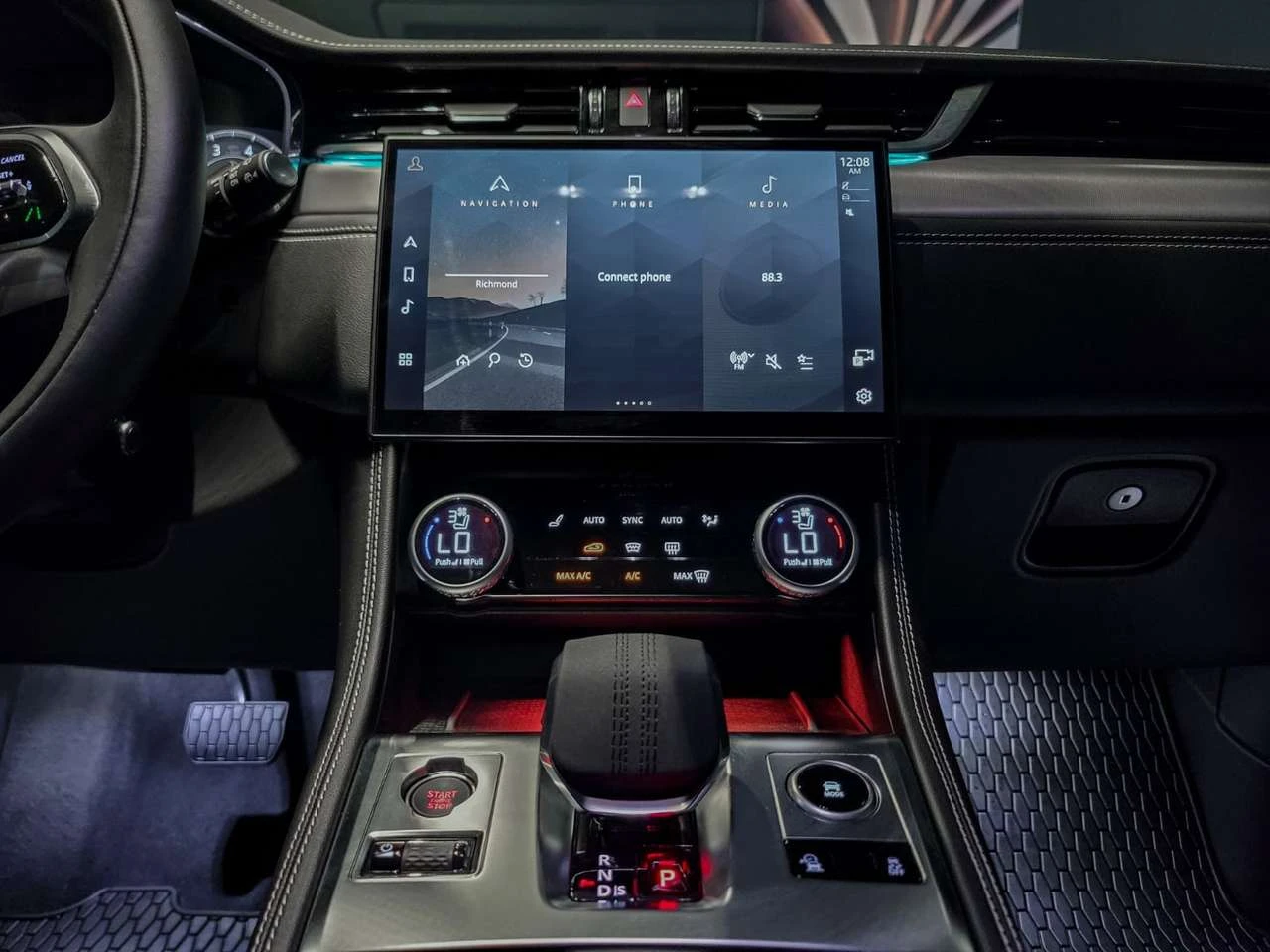 Jaguar F-PACE P250 R-Dynamic S | Sunroof | Navigation | Bluetoot | Mobile.bg � ����������� 17