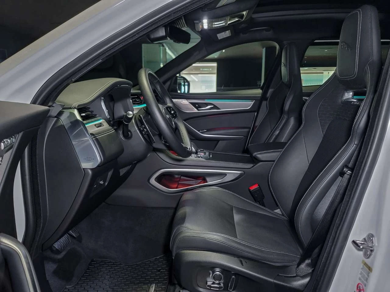 Jaguar F-PACE P250 R-Dynamic S | Sunroof | Navigation | Bluetoot | Mobile.bg � ����������� 11
