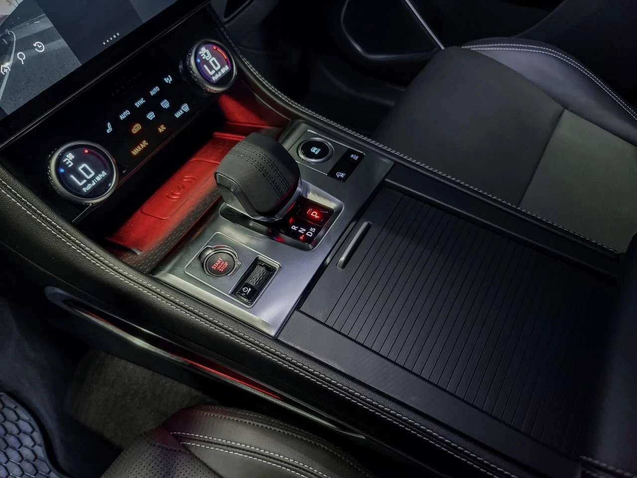 Jaguar F-PACE P250 R-Dynamic S | Sunroof | Navigation | Bluetoot | Mobile.bg � ����������� 16