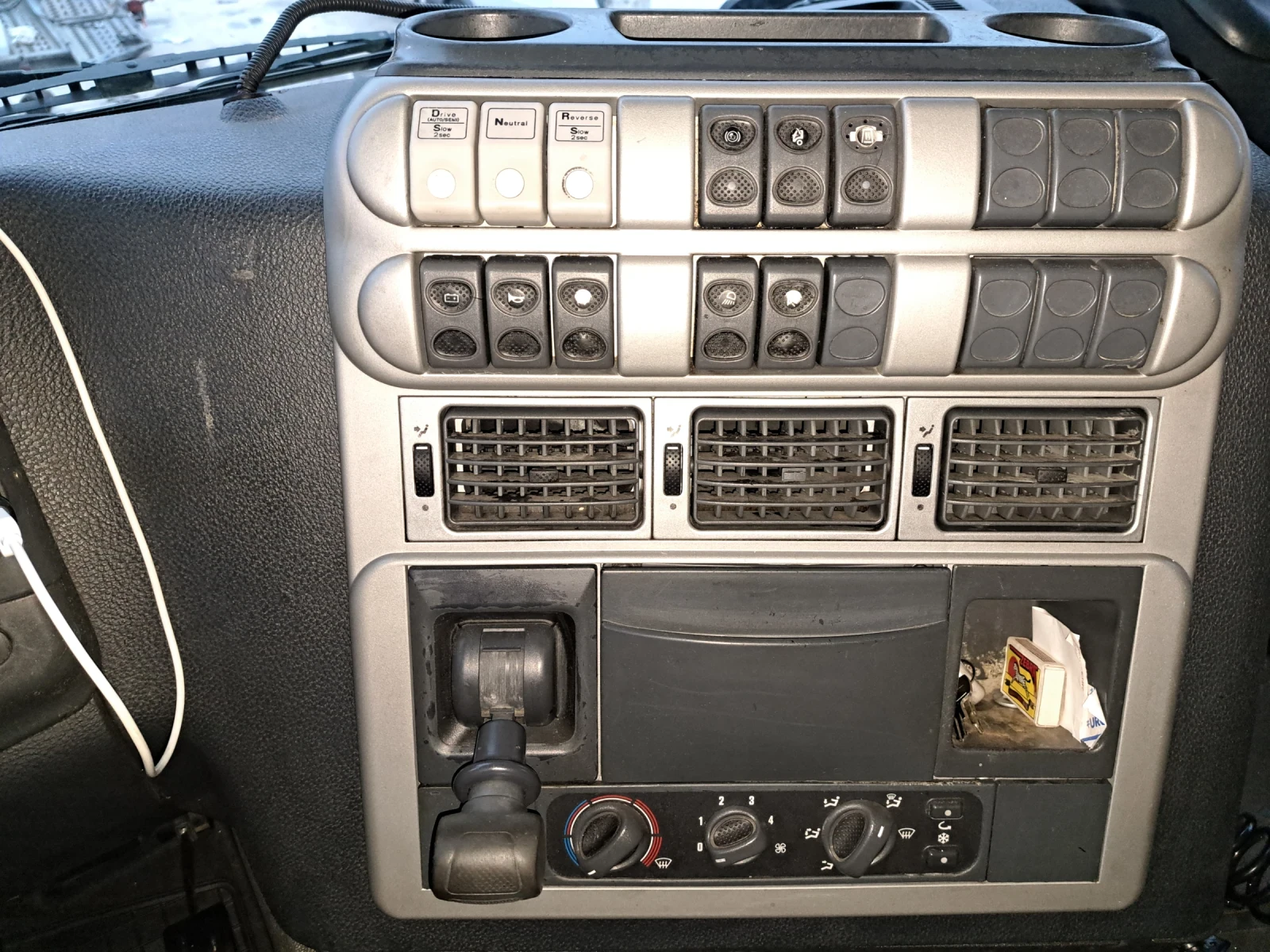 Iveco Stralis AS440S45TP, снимка 11 - Камиони - 53961885