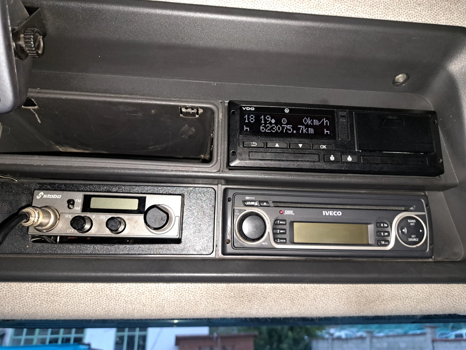 Iveco Stralis AS440S45TP, снимка 15 - Камиони - 53961885