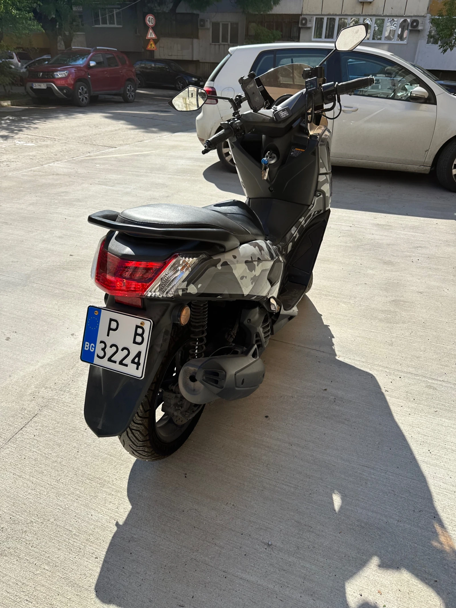 Yamaha NMAX, снимка 5 - Мотоциклети и мототехника - 54390463