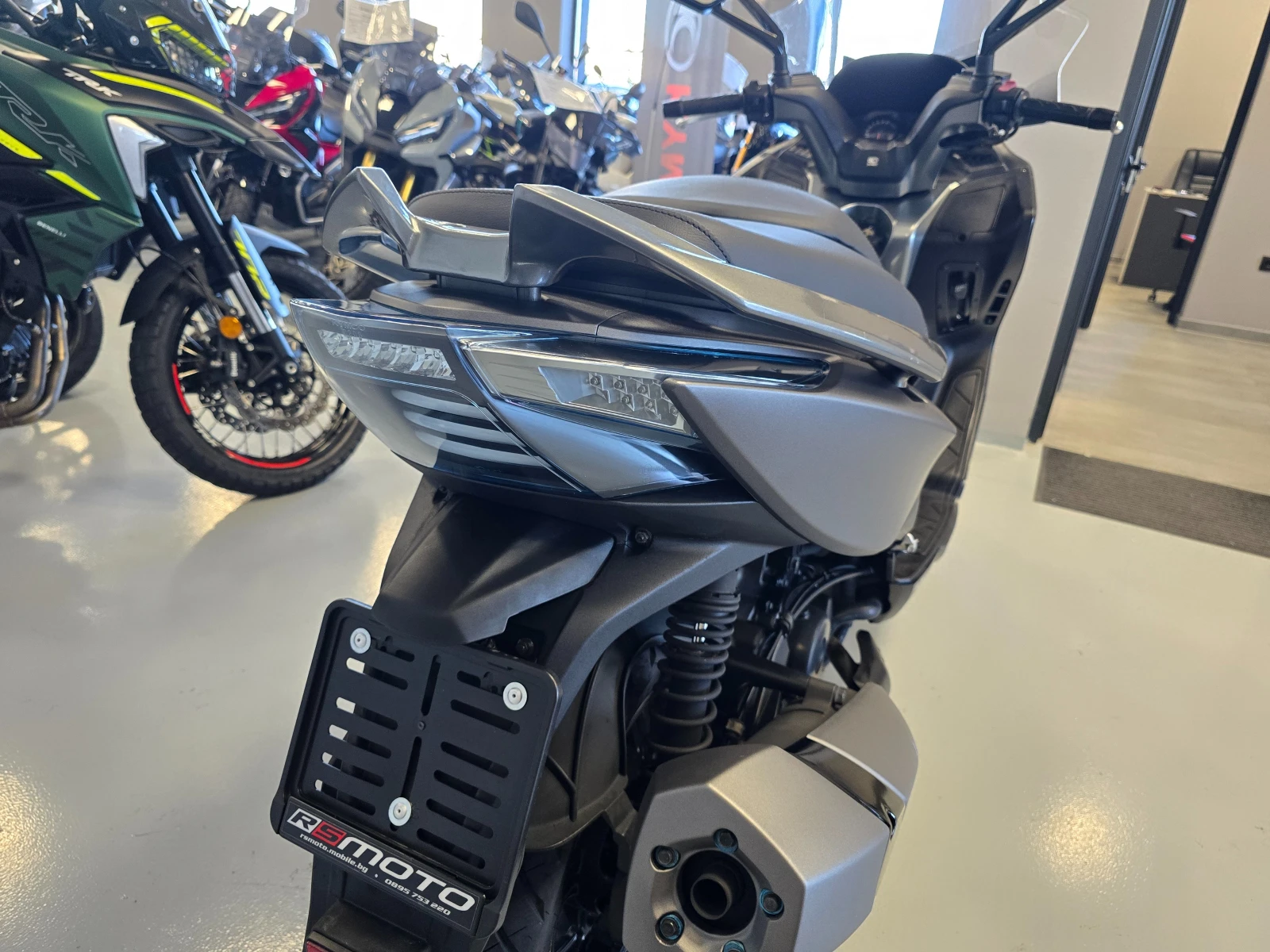 Kymco Xciting 400ie, ABS, 2015г., снимка 9 - Мотоциклети и мототехника - 55997625