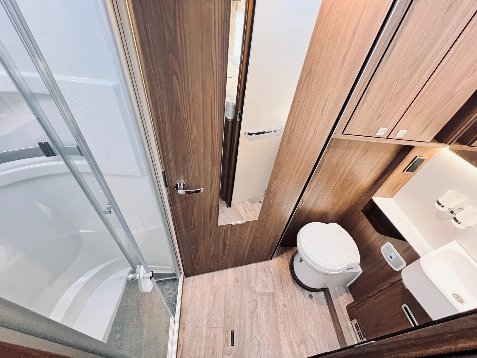  HYMER / ERIBA BL I 780, 5  SLS-   ALDE  | Mobile.bg   16