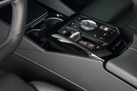 BMW i5 M60/xDrive/ICONIC GLOW/H&K/360/HEAD UP/, снимка 13