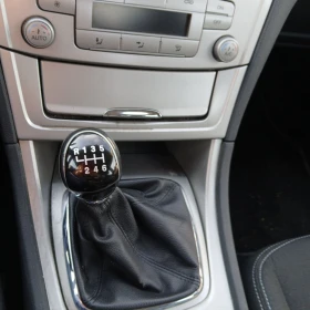 Ford Mondeo 1.8 TDCI, снимка 16