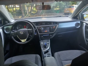 Toyota Auris, снимка 2