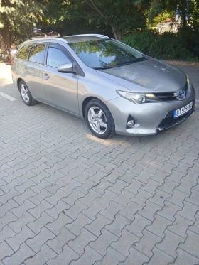 Toyota Auris, снимка 3
