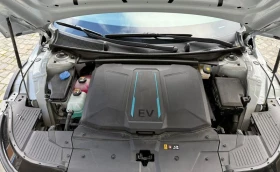Hyundai Ioniq 5 63 kWh 9800км 2023г. - 49999 лв. / 25564.08 € - 57763827 16