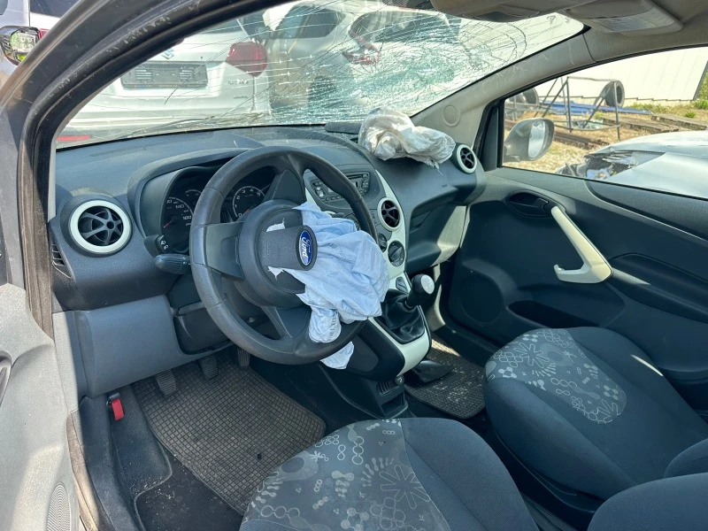 Ford Ka 1.25i, снимка 6 - Автомобили и джипове - 41453261