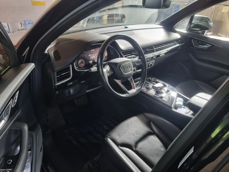 Audi Q7 3.0 T, снимка 14 - Автомобили и джипове - 45537273