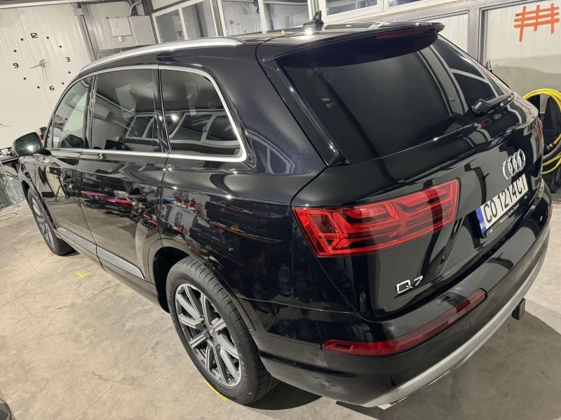 Audi Q7 3.0 T, снимка 7 - Автомобили и джипове - 45537273