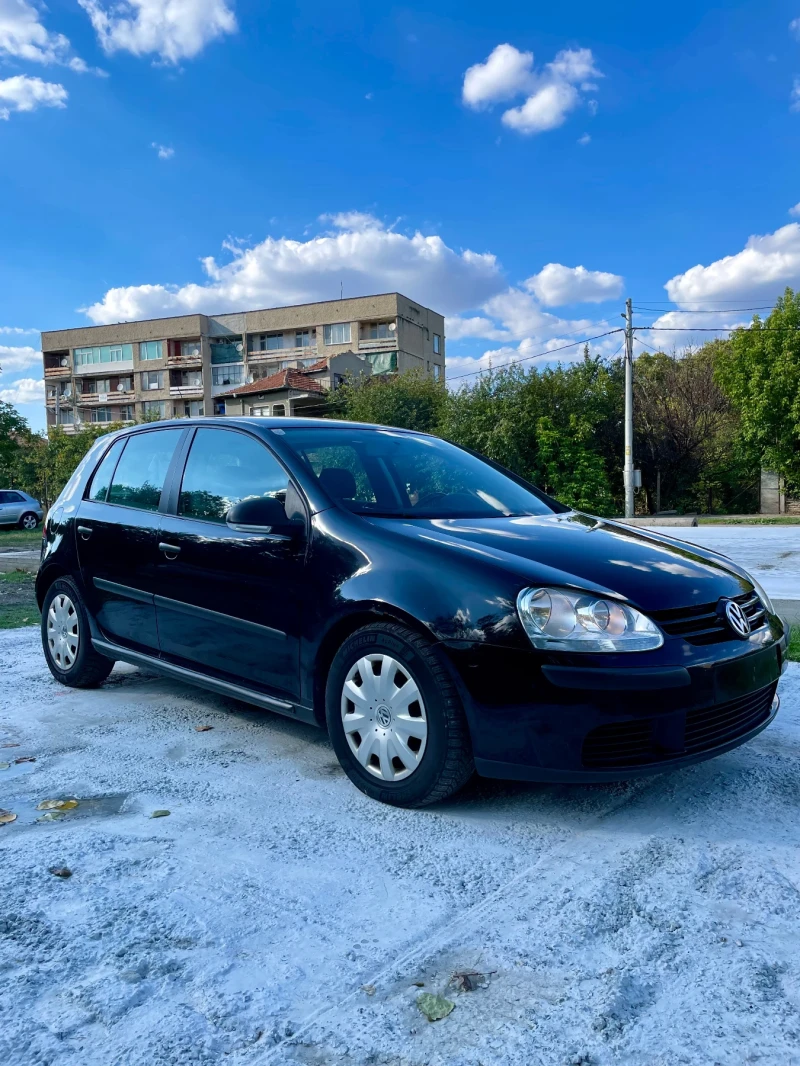 VW Golf 1.9 TDI, снимка 4 - Автомобили и джипове - 47356145