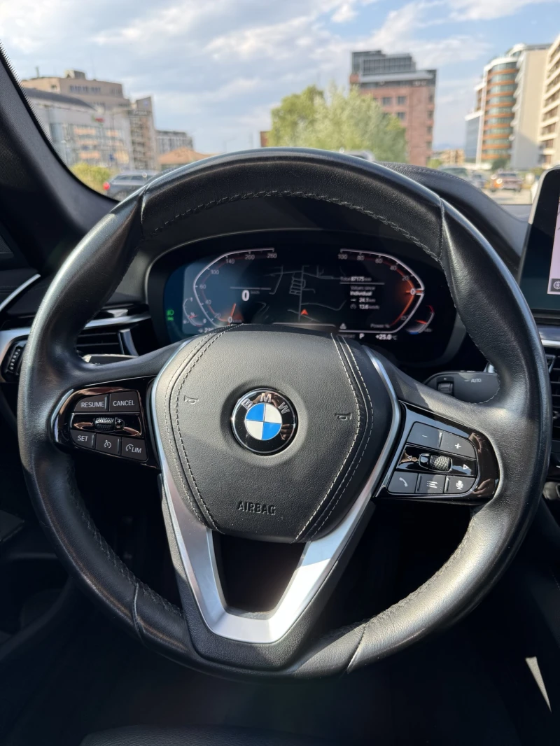 BMW 540 i xDrive FACELIFT, снимка 12 - Автомобили и джипове - 51916902