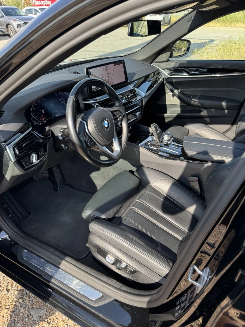 BMW 540 i xDrive FACELIFT, снимка 9 - Автомобили и джипове - 51916902
