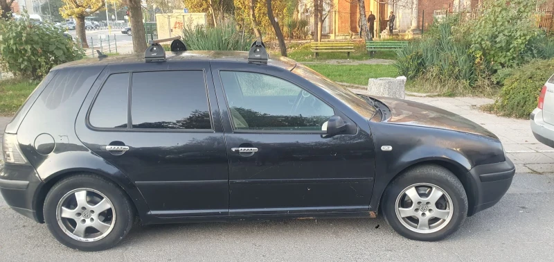 VW Golf 1.9 90 , снимка 2 - Автомобили и джипове - 52512620