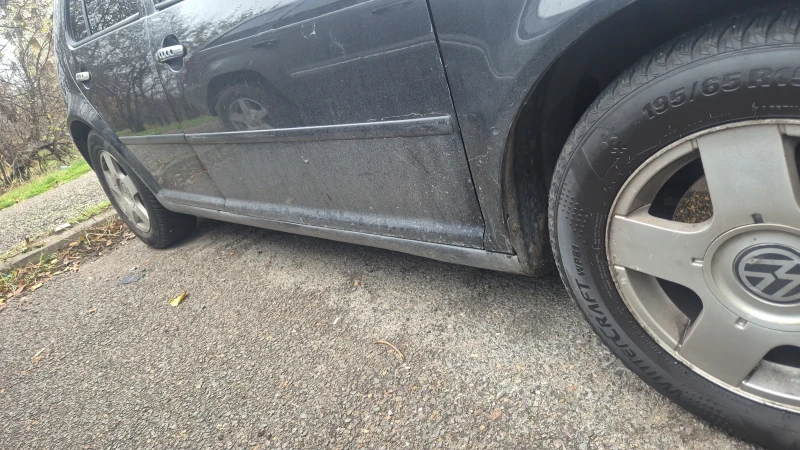 VW Golf 1.9 90 , снимка 9 - Автомобили и джипове - 52512620