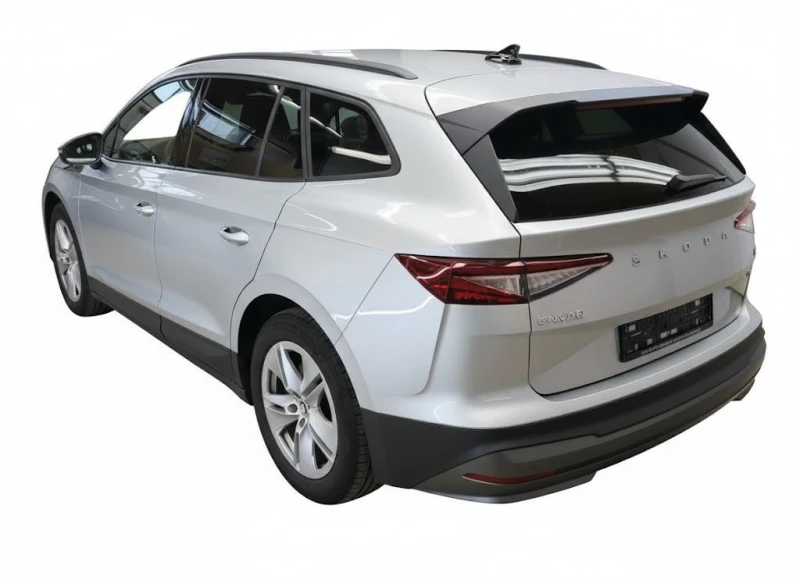 Skoda Enyaq  60 Suite, снимка 2 - Автомобили и джипове - 52223730