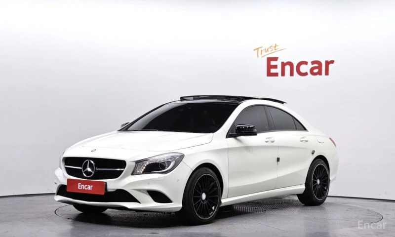 Mercedes-Benz CLA 200
