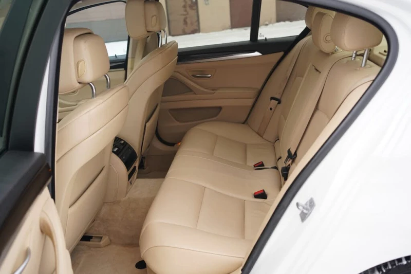 BMW 535 xDrive * АвтоКреди* (ЦЕНА ДО БГ)* , снимка 15 - Автомобили и джипове - 53205749