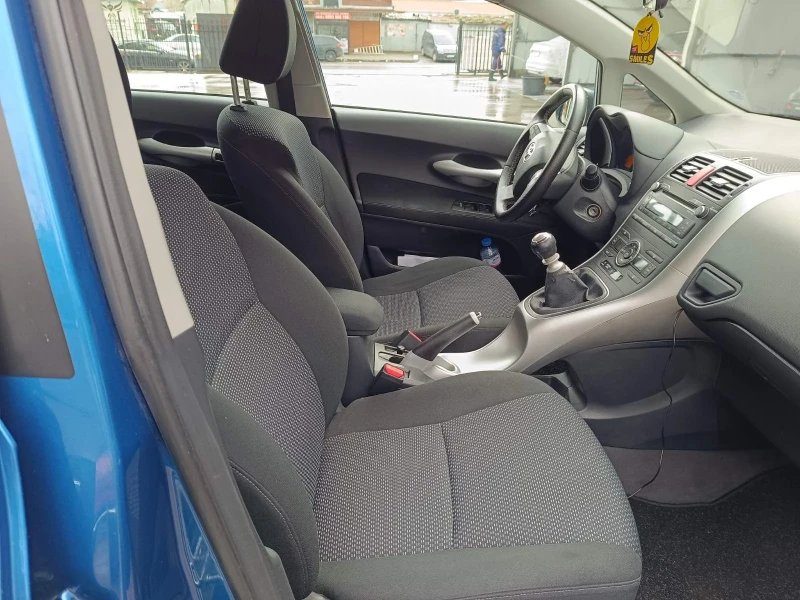 Toyota Auris 1.6 VVTI FaceLift Evro 5, снимка 7 - Автомобили и джипове - 53315156