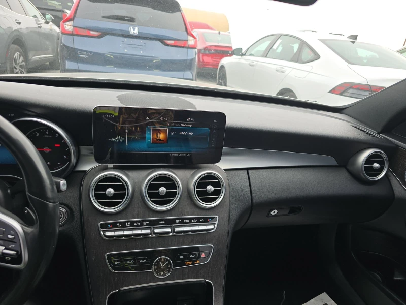 Mercedes-Benz C 300 4MATIC, снимка 14 - Автомобили и джипове - 53500076