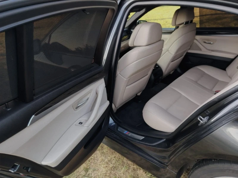 BMW 550 i 4.4 V8 408кс М-ПАКЕТ 2011г, снимка 11 - Автомобили и джипове - 53558282
