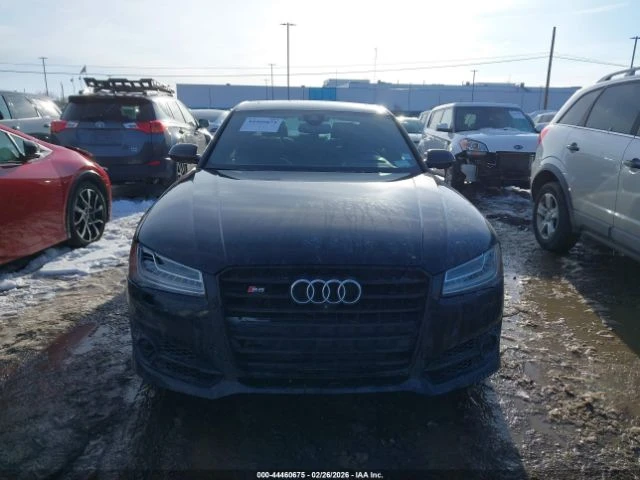 Audi S8 PLUS 4.0T| BANG&OLUFSEN| HEAD UP| MATRIX, снимка 2 - Автомобили и джипове - 53826768