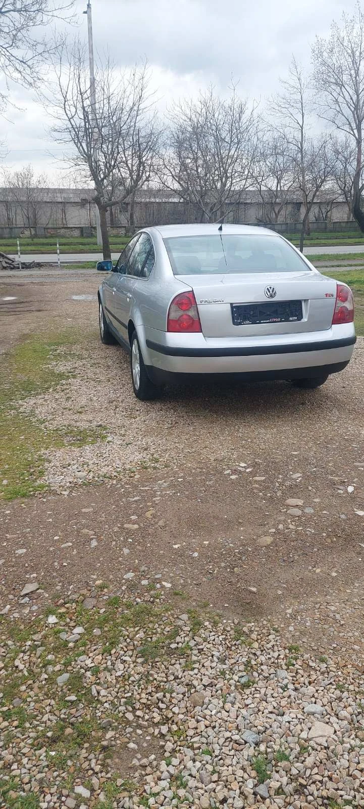 VW Passat 1.9 tdi клима, снимка 6 - Автомобили и джипове - 54248102