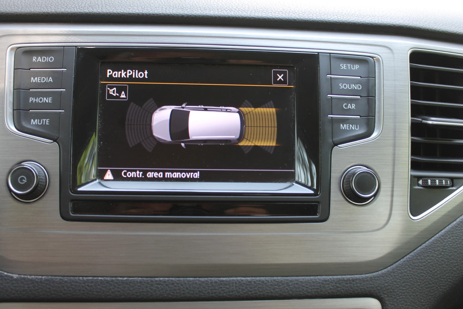 VW Sportsvan 163 000км.Golf.SPORTSVAN, Италия, EVRO 6B | Mobile.bg — изображение 15