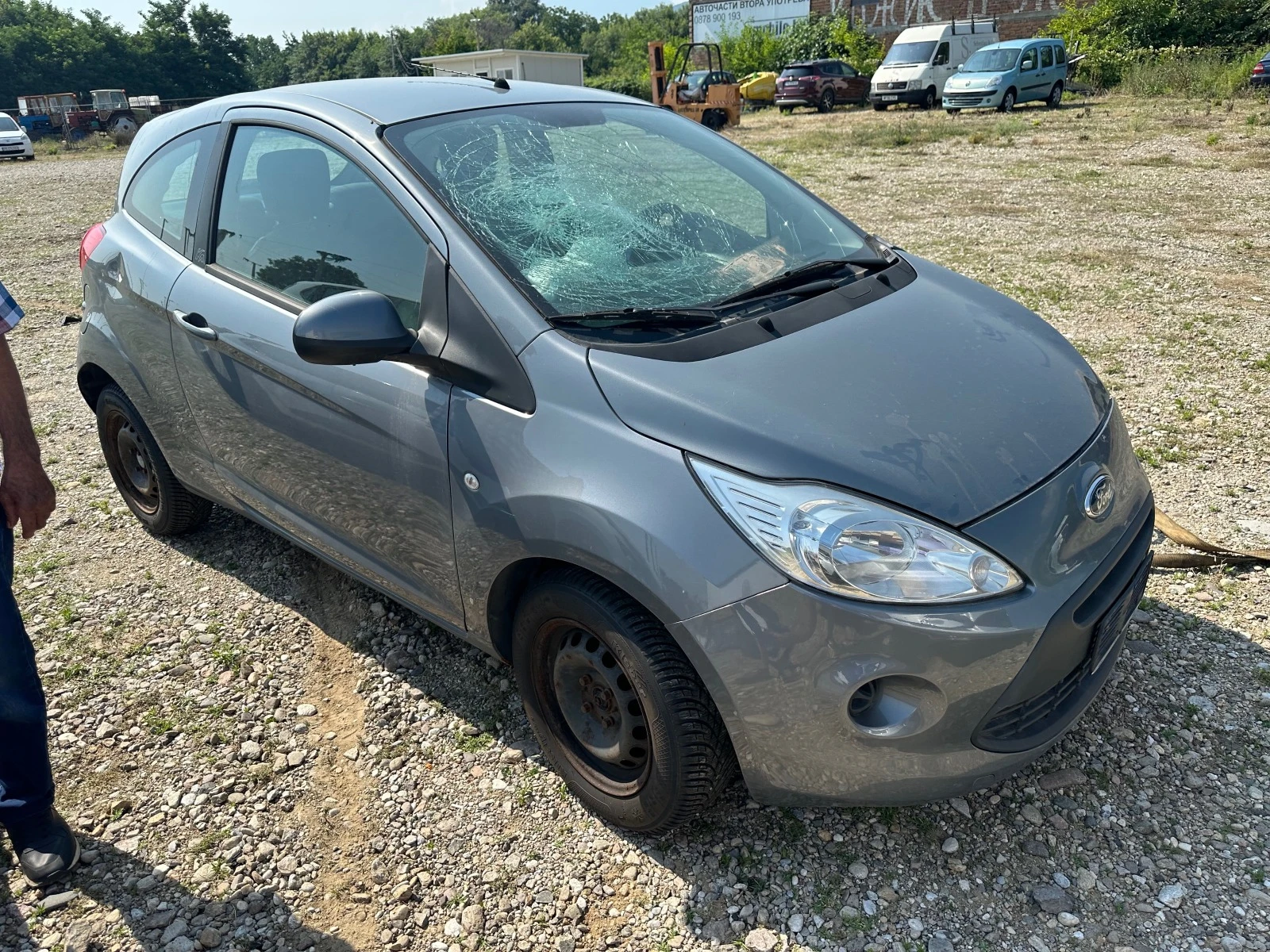 Ford Ka 1.25i - [1] 