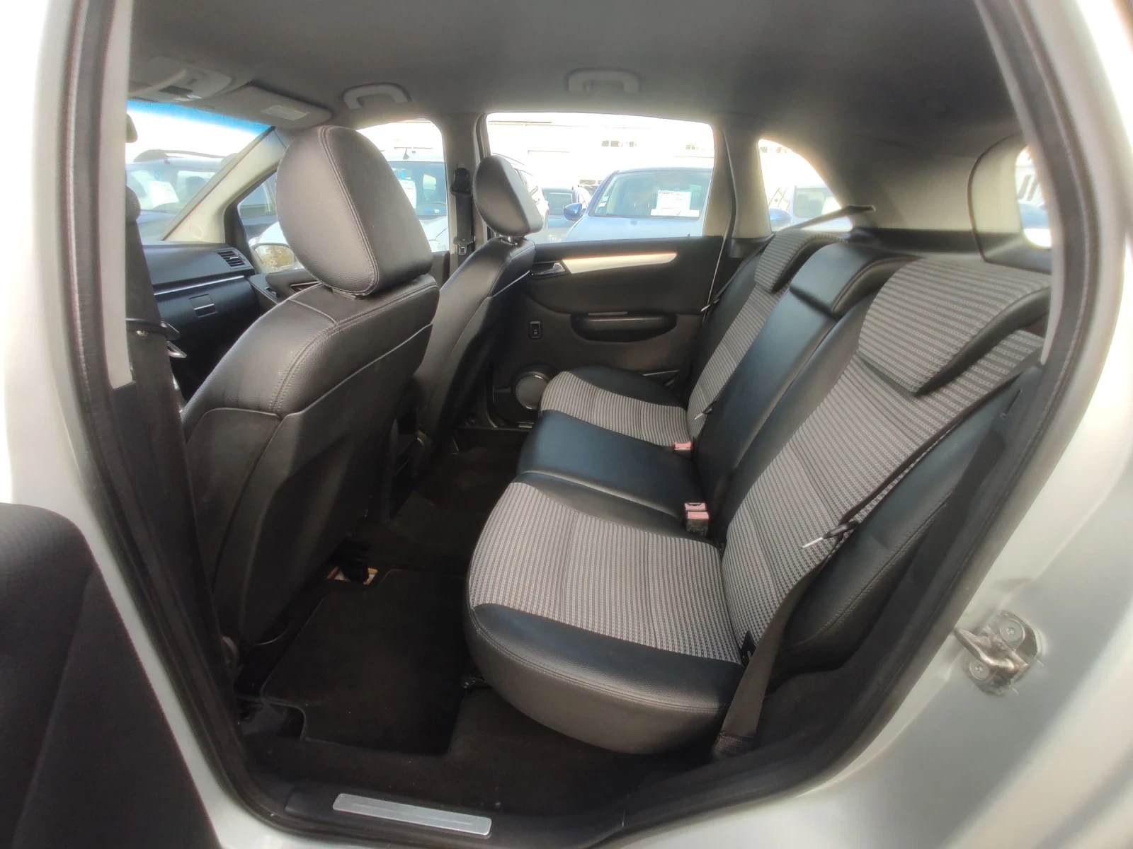 Mercedes-Benz B 180 2.0CDi/ВНОС ИТАЛИЯ/109К.С. | Mobile.bg — изображение 16