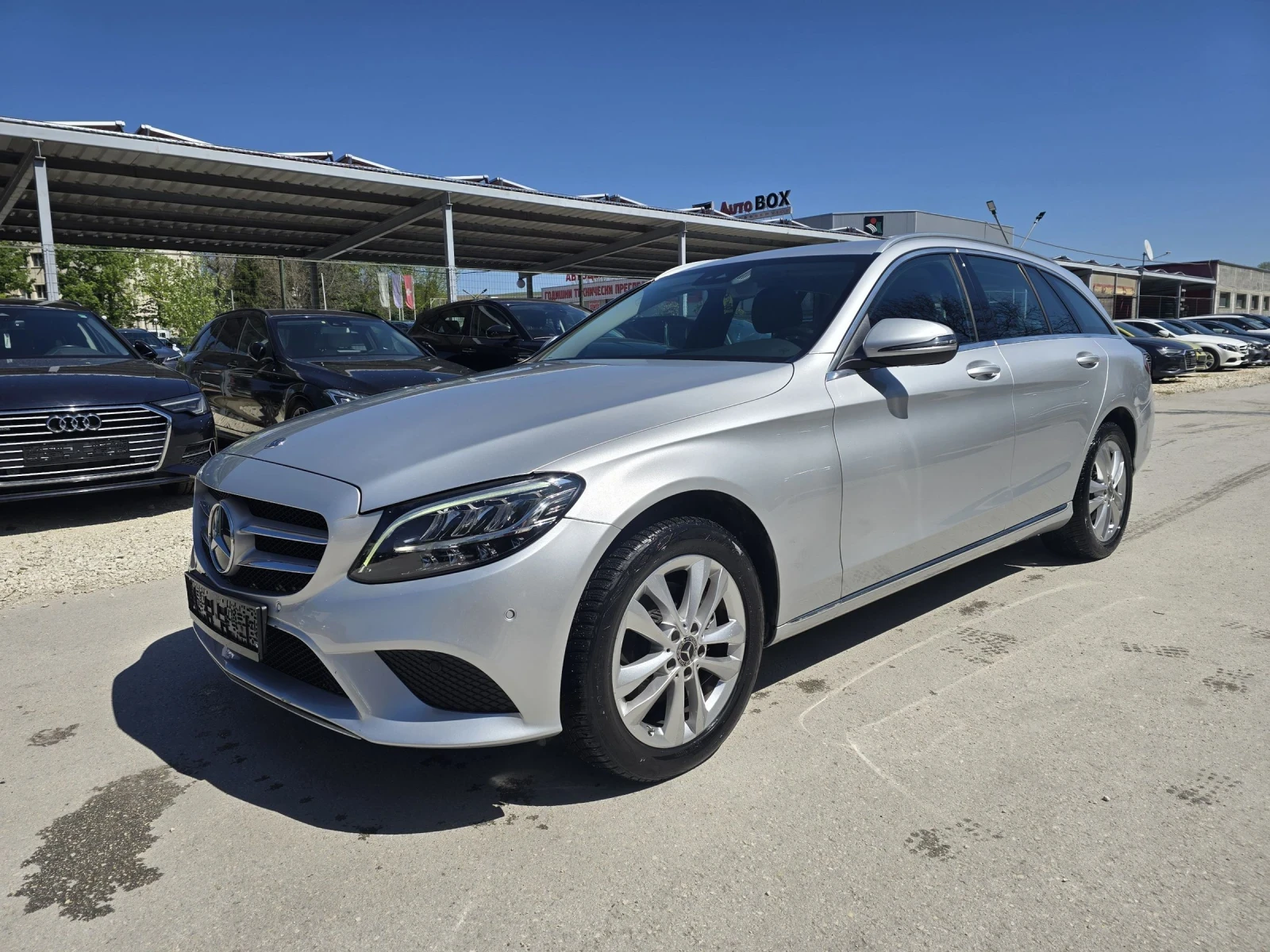 Mercedes-Benz C 220 194к.с 4MATIC - изображение 2