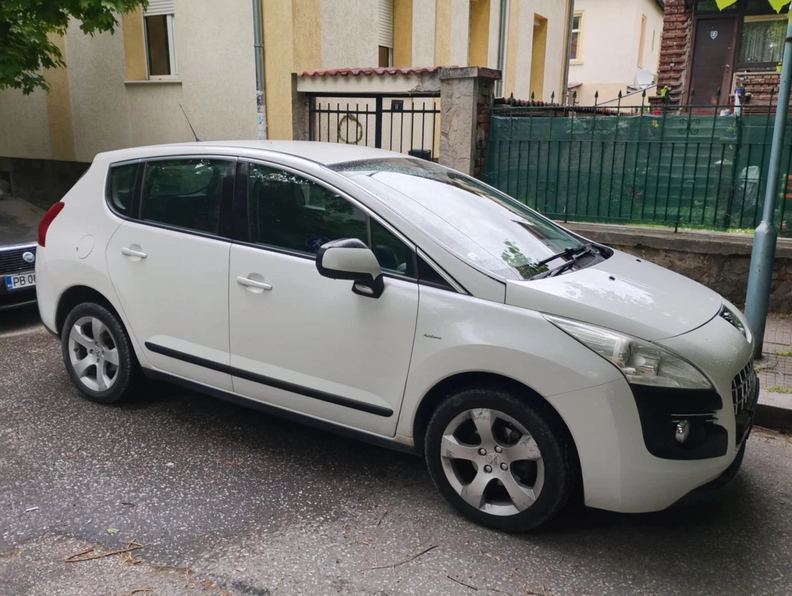 Peugeot 3008 1.6 - изображение 2
