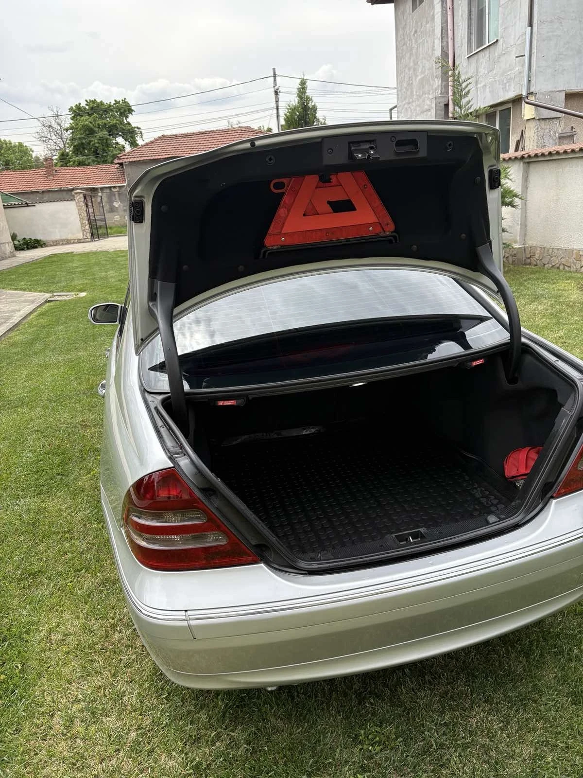 Mercedes-Benz C 220  - изображение 2