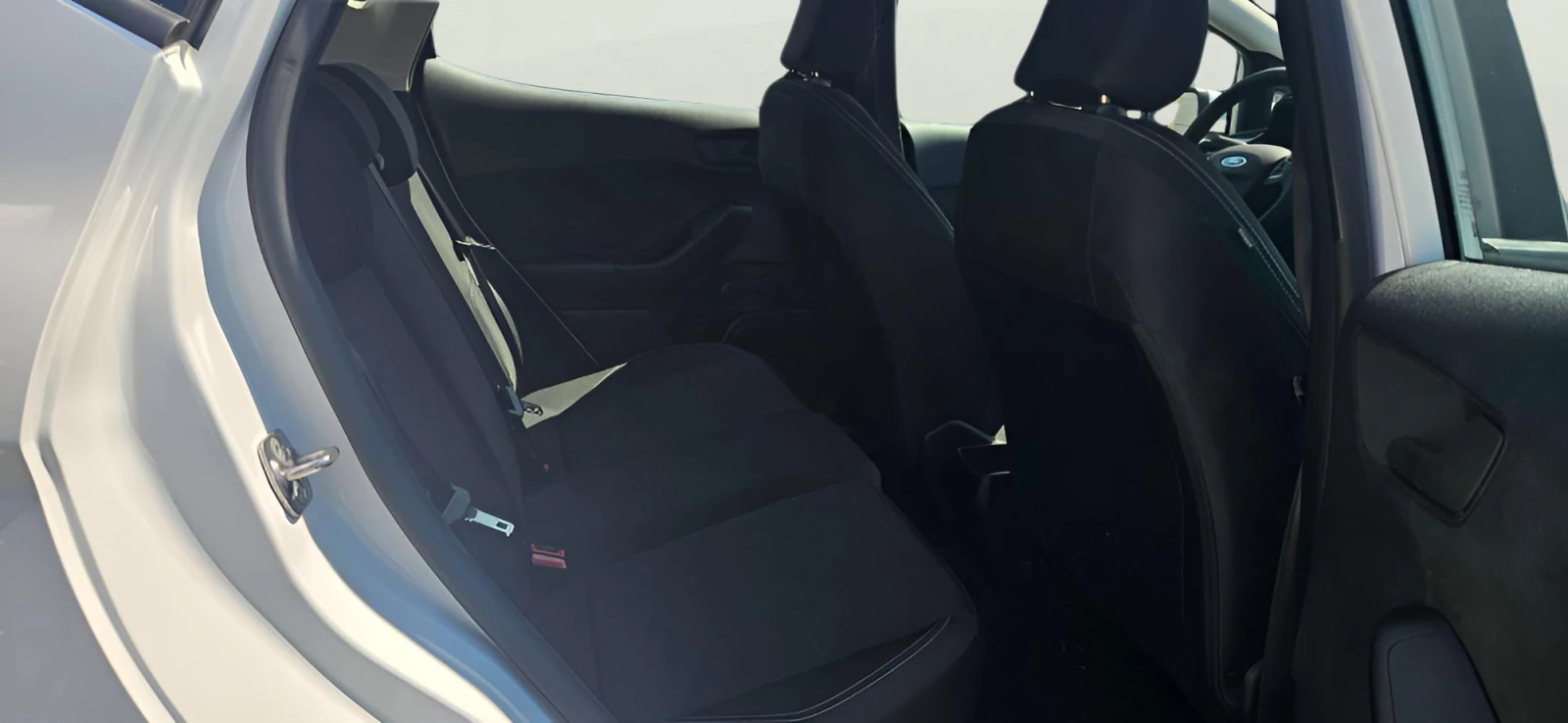 Ford Fiesta 1.1 Duratec - изображение 10