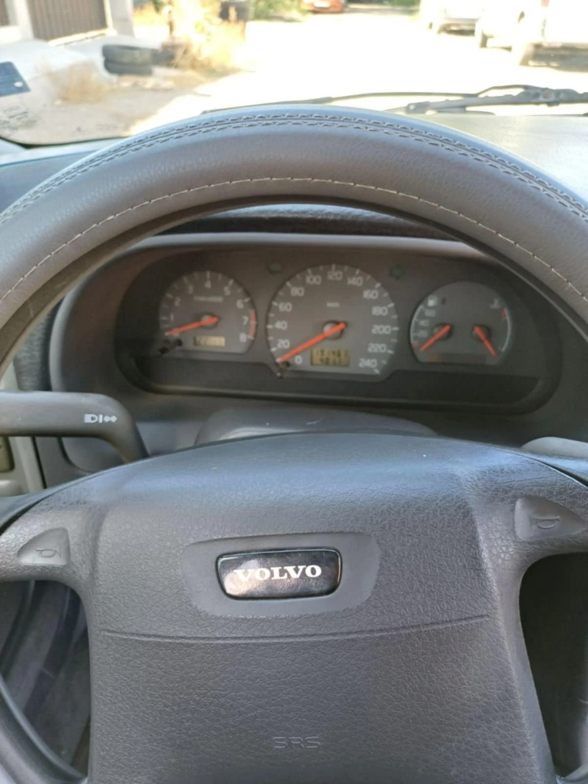 Volvo S40  - изображение 8
