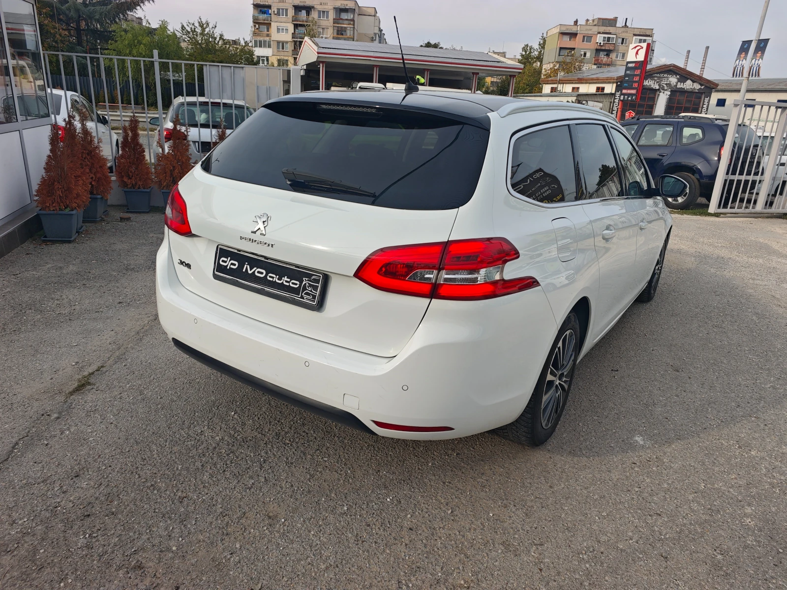 Peugeot 308 1.5hdi...131кс...NAVI..автоматик 8ск..face - изображение 5
