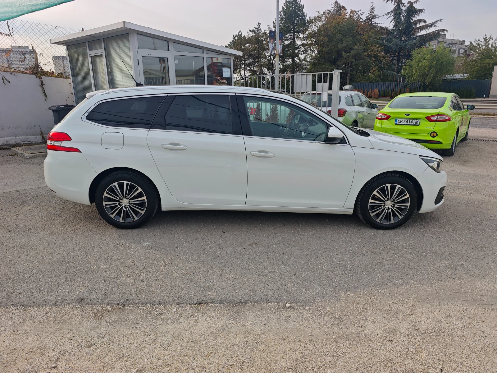 Peugeot 308 1.5hdi...131кс...NAVI..автоматик 8ск..face - изображение 4