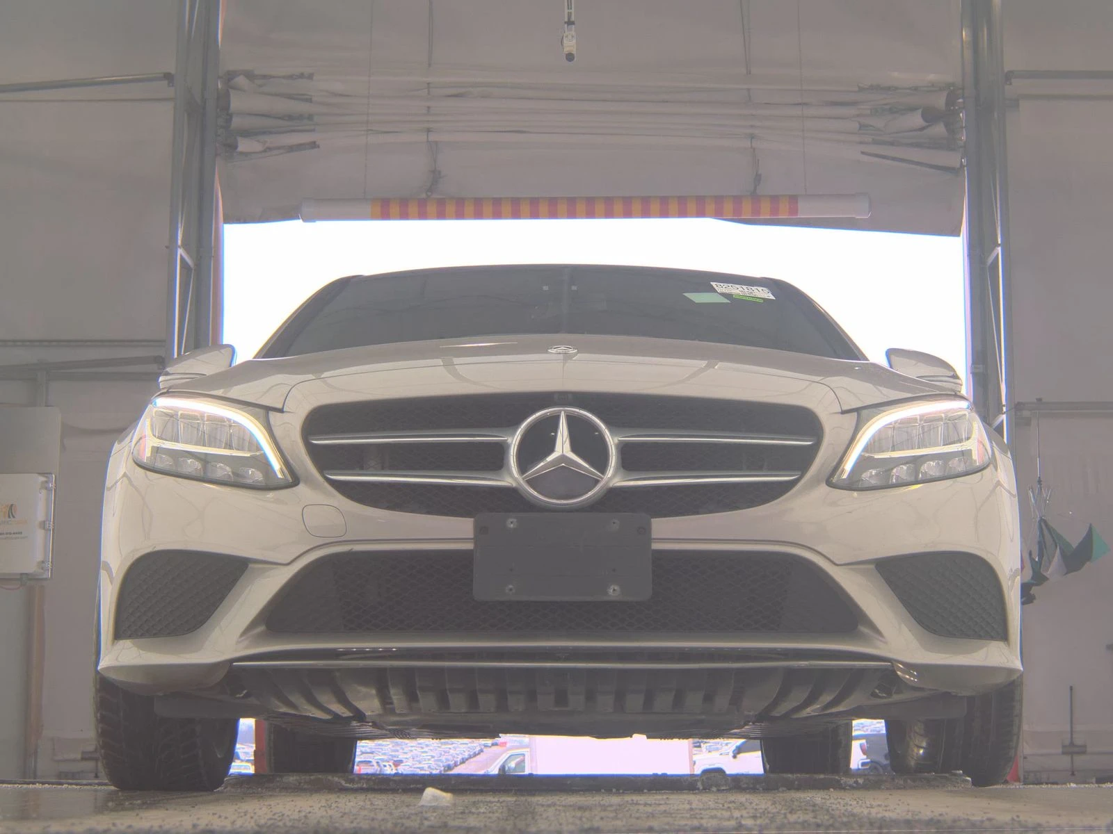 Mercedes-Benz C 300 4MATIC - изображение 3