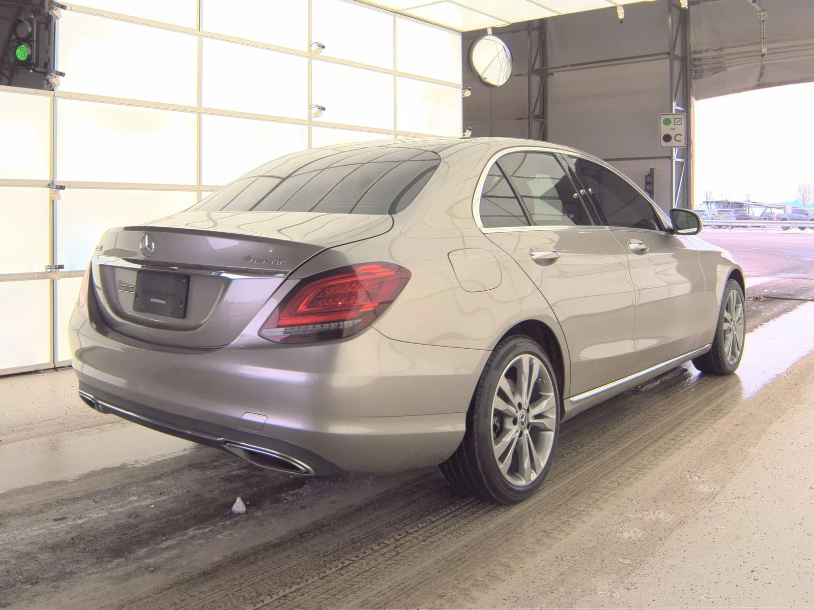 Mercedes-Benz C 300 4MATIC - изображение 5