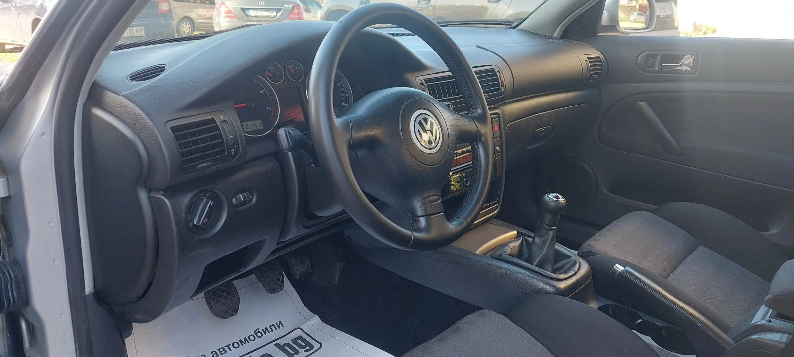 VW Passat 1.9 tdi клима, снимка 10 - Автомобили и джипове - 54248102