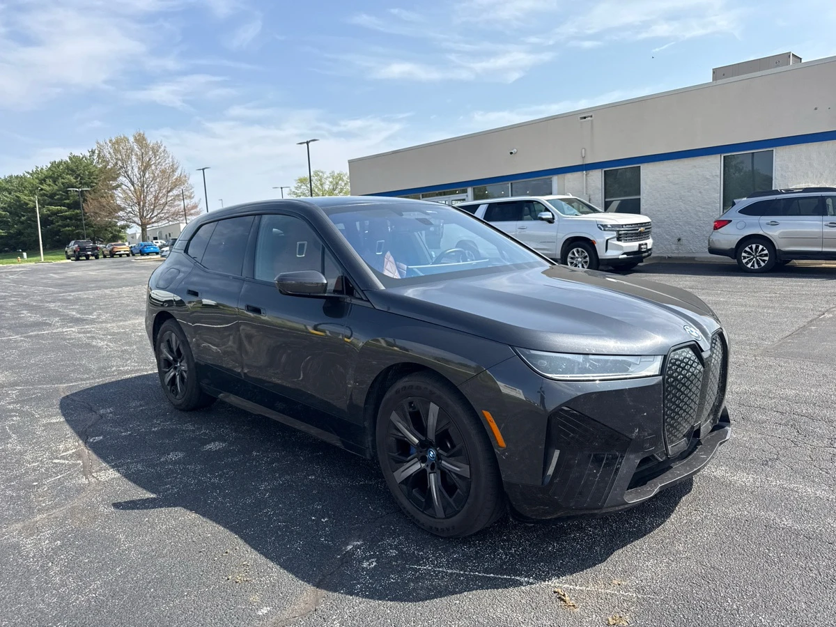 BMW iX 50 CARFAX | Mobile.bg � ����������� 2