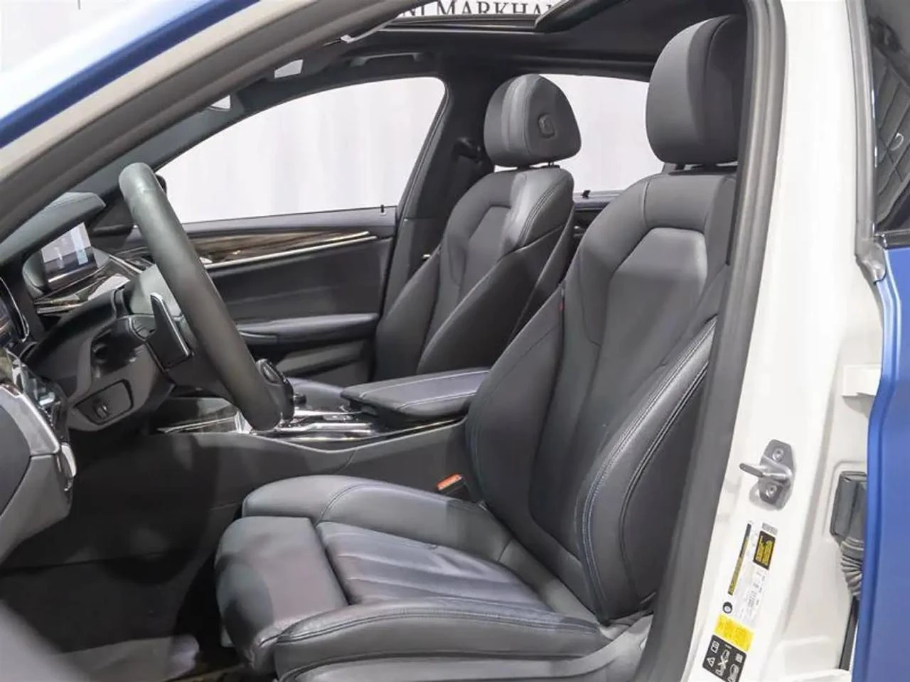 BMW 540 d* Mpack* H&K* Carplay* HeadUp* 360* , снимка 8 - Автомобили и джипове - 55523252