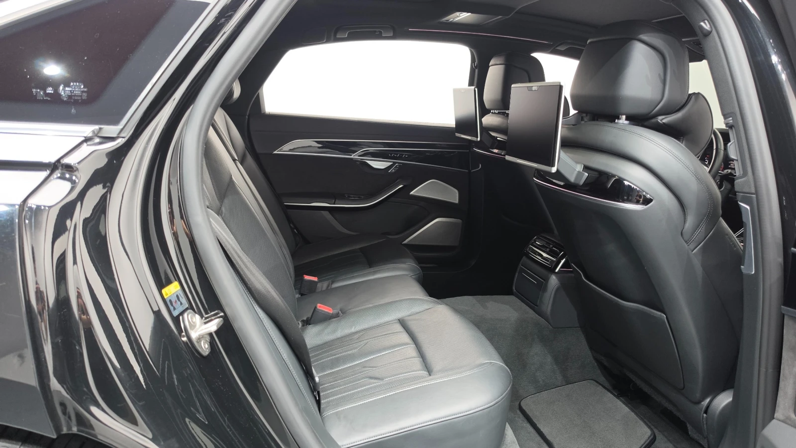 Audi A8 50 TDI Quattro LWB | HUD | Soft Close| Масаж, снимка 11 - Автомобили и джипове - 55612869