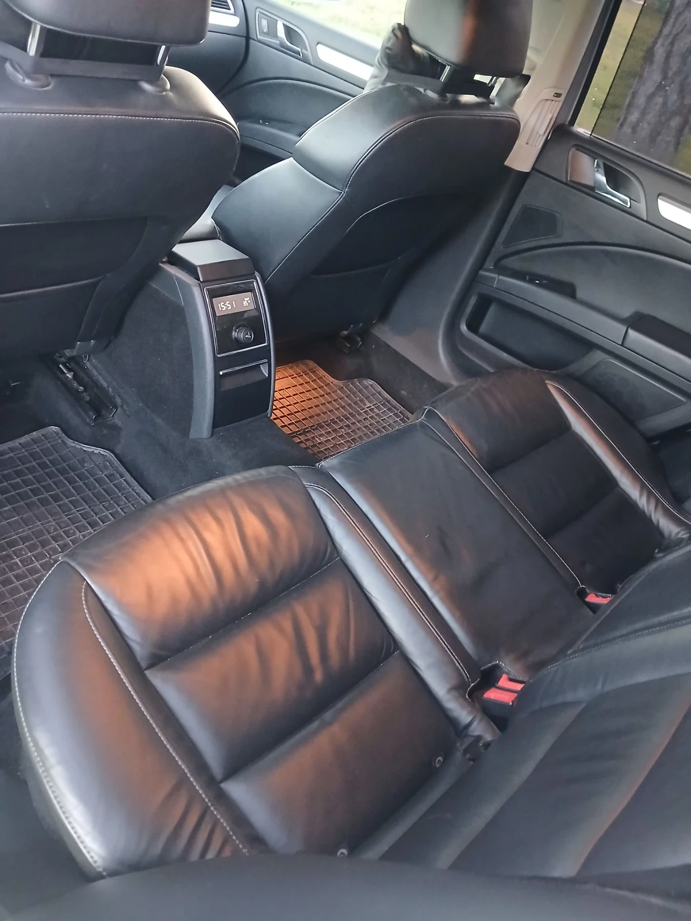 Skoda Superb, снимка 7 - Автомобили и джипове - 56339722