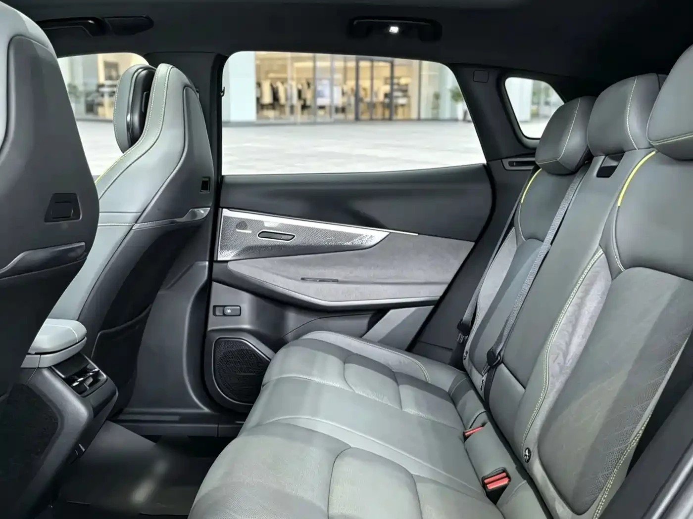 LynkCo 08 EM-P 2023 245km Ultra Long Range Halo | Mobile.bg � ����������� 9