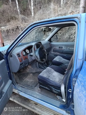 Nissan Navara Пикап, снимка 5